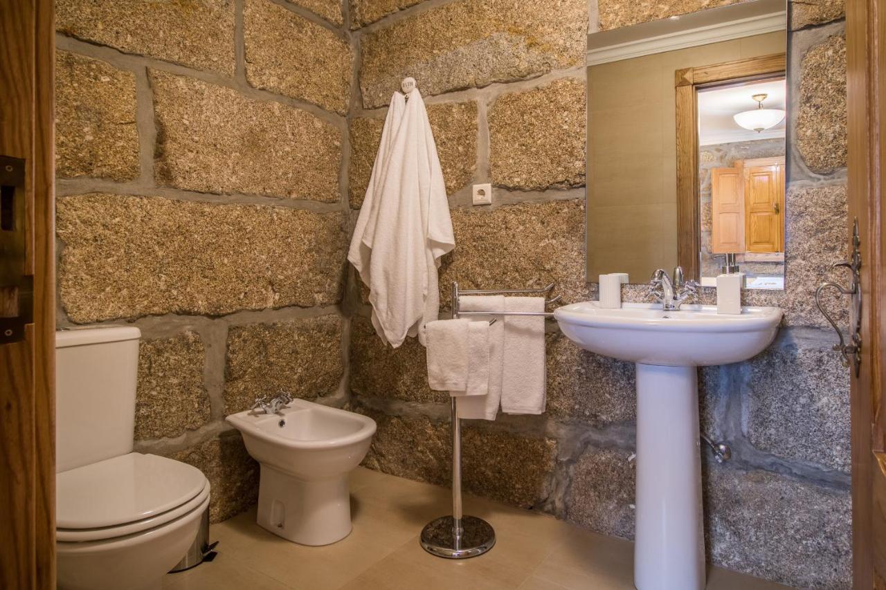 The Fox House - Private Villa & Nature Sao Pedro do Sul Luaran gambar